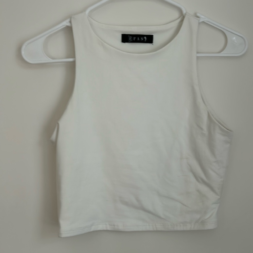 woman’s white tank top
